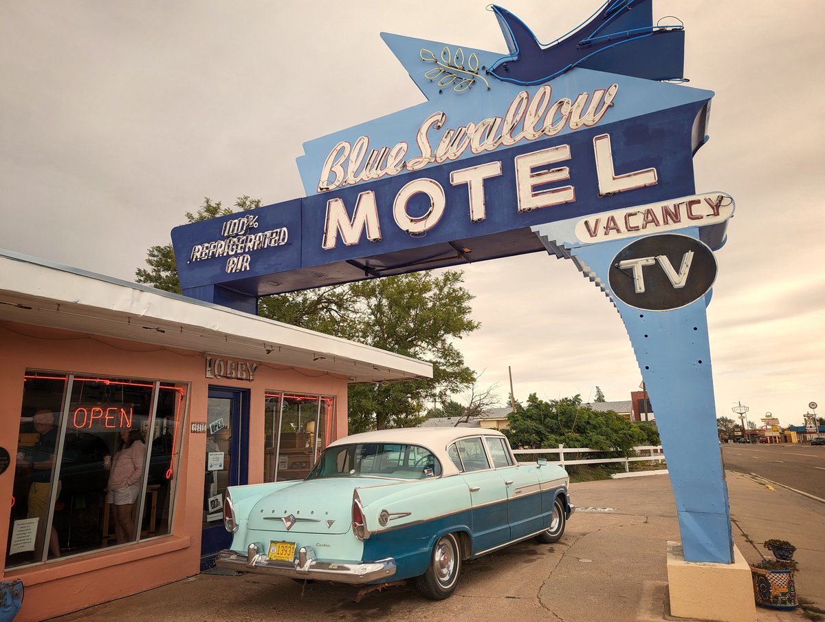 The Route 66 legend Blue Swallow Motel. Kudos to the owner for keeping this beauty working and looking amazing. #rt66 #blueswallowmotel #tucumcari #motherroad #americana