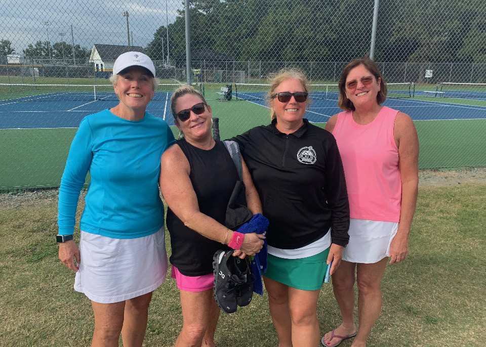 CFRTennisFDN's tweet photo. Good luck to our teams at states!
#sandhillstennis #cfrtf #ustaleague #nctennis #ustasouthern https://t.co/8S14EgEzZj