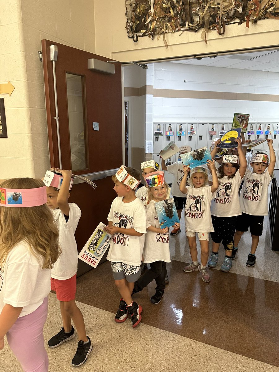 We Are Readers Parade! <a href="/WyandotECS/">WyandotECS</a>