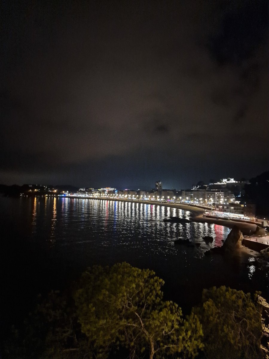 Lugar mágico para empezar #MyLloret #InLloret2033 #BCNT10 

El finde promete <a href="/lloretturisme/">Lloret Turisme</a> <a href="/bcnTB/">BCN Travel Bloggers</a>