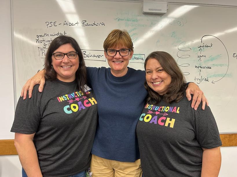 isobeltx's tweet photo. Working with the instructional coaches in Milford today. Fantastic people and fantastic conversations. 
@Partnersfor_EL
@sarahlouwou
@TCPress
#MakingCoachingMatter
@MilfordSuper https://t.co/CfwZ5lQpZ6