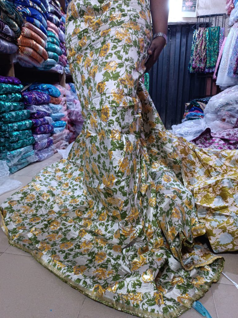 cjukoh's tweet photo. Perfect beaded lace very affordable WhatsApp 08142736697 https://t.co/IQ7r5EvC9Q