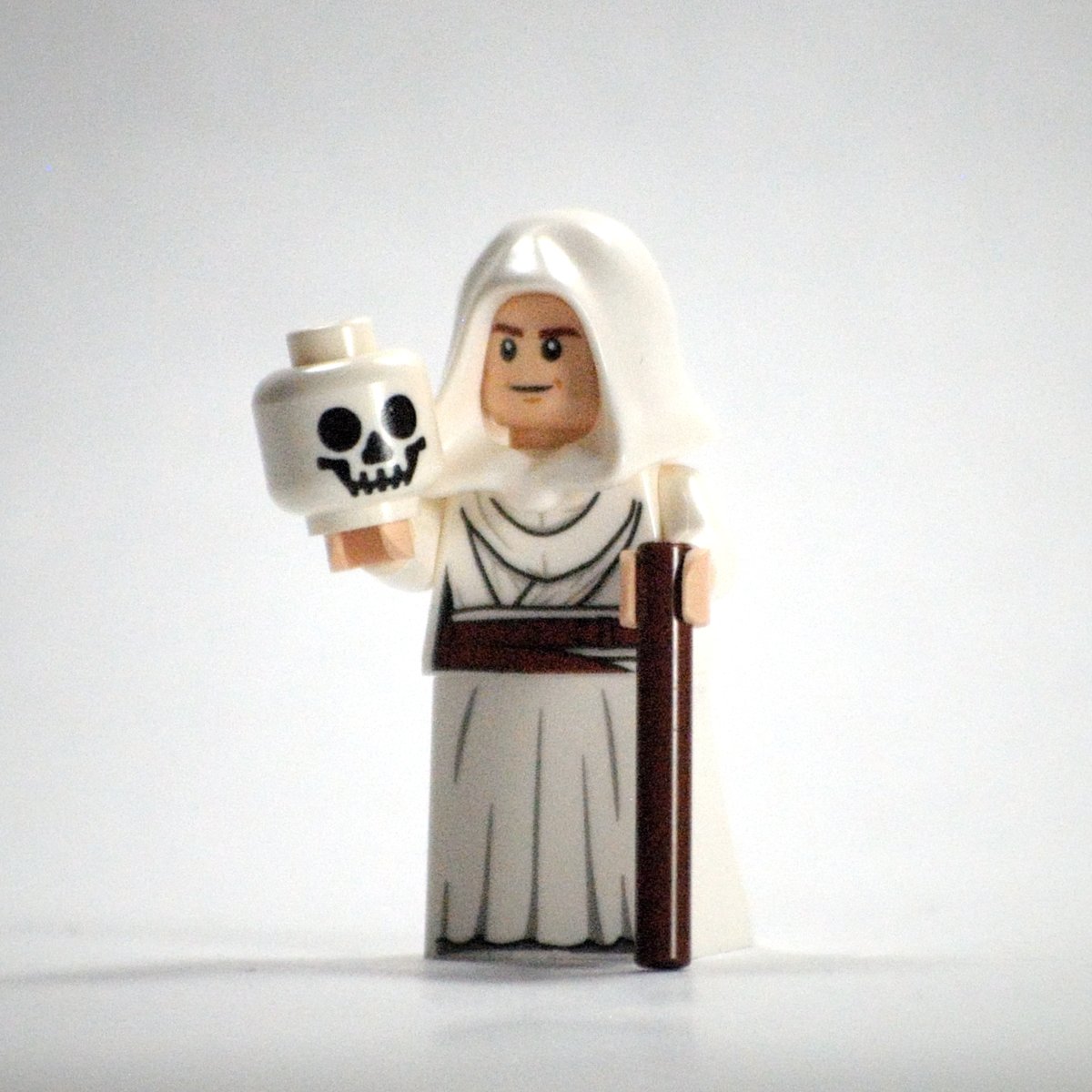 HeavenlyBricks's tweet photo. October 6 is the feast day of St. Bruno of Cologne, founder of the Carthusian order. An on-and-off hermit who rejected bishophood several times, Bruno is often portrayed contemplating a skull in true #mementomori fashion. 

https://t.co/oP9XZNICT6

#legohagiography #catholic https://t.co/7obgWYtbZM