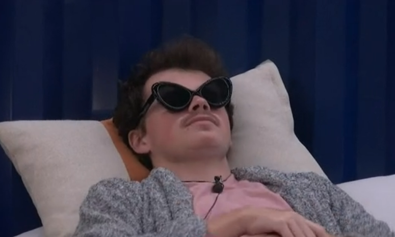 NikiWatches's tweet photo. Cory has lost his glasses so asked to borrow a pair of Bowie's, he thinks he looks cool #BB25 https://t.co/wcjc3uV4rX