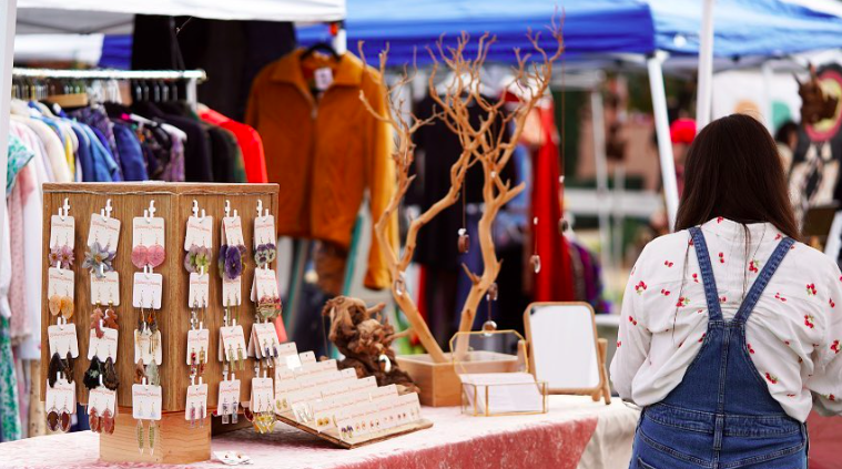 SFCCInitiative's tweet photo. The Gift Gallery has also moved to Fulton Plaza; shop jewelry, handmade items and more, every Thursday and Friday, 9am-6pm (Mar-Oct) and 9am-5pm (Nov-Apr). https://t.co/TQwp00gIr3
