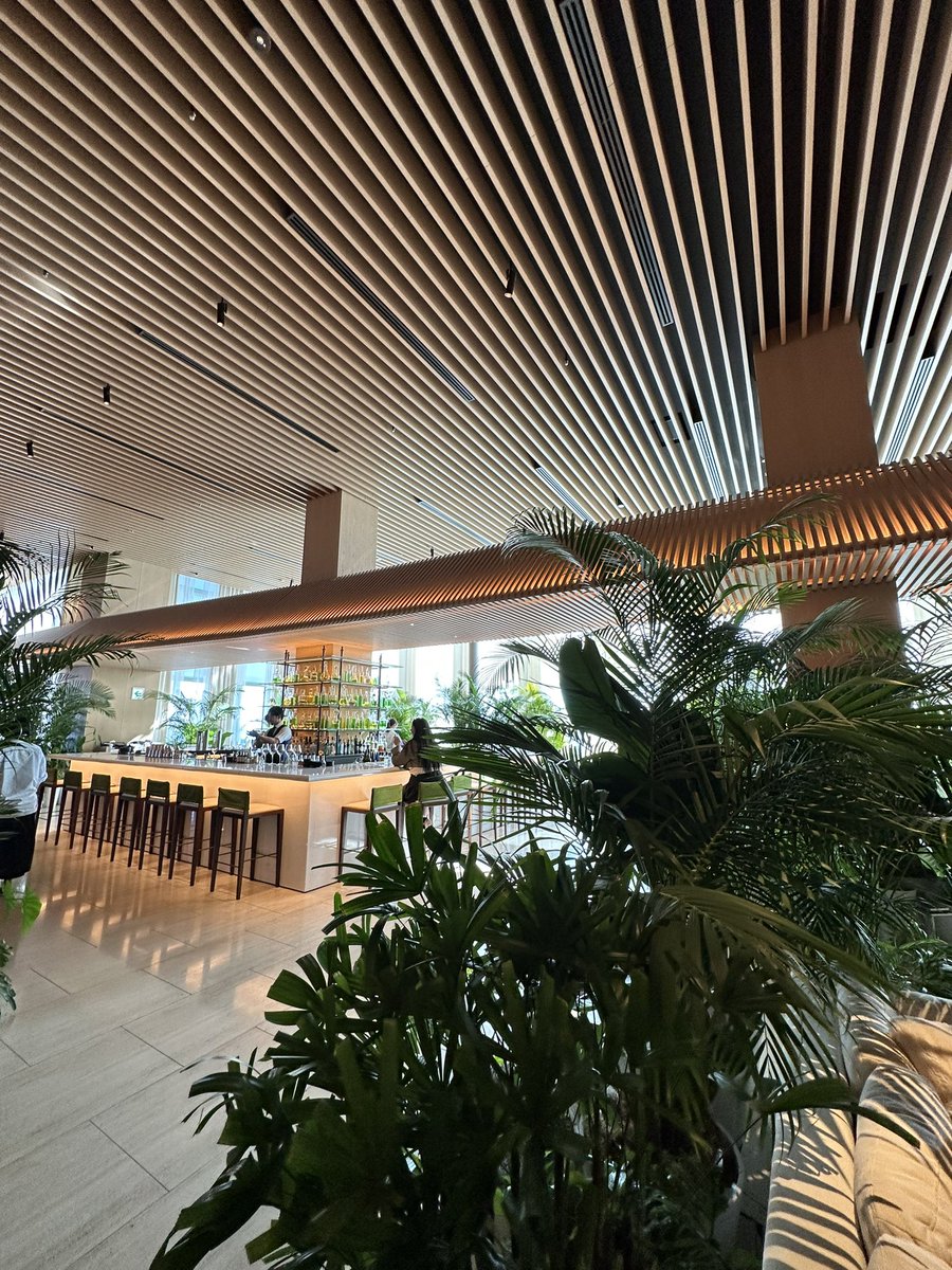 msandesuga's tweet image. 1泊15万でこの部屋と　このアメニティーはないな🤪　#edition東京　#東京エディション虎ノ門