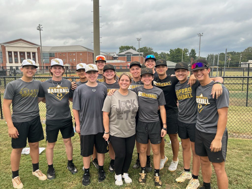 OldGoldBB's tweet image. Nothing like some good food after a workout!  Thank you Ashlee Gilman and the moms and dads of fall!! Let’s Go Big O!