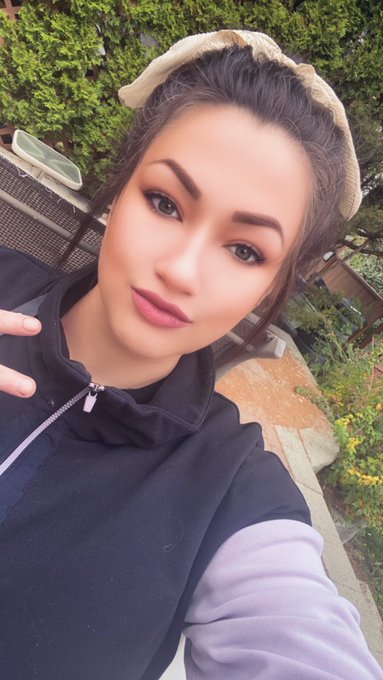 #fridayfun https://t.co/vrI4YzTfFm<a href="/tag/fridayfun"class="tags">#fridayfun</a>