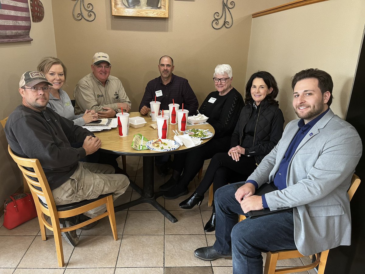 TammyMillerND's tweet photo. Great day in the Casselton area connecting with producers and hearing about issues facing their industries. Grateful to all of our hard-working producers and to the sugar beet, corn and soybean growers associations for their support. https://t.co/HFj7HfoTkw