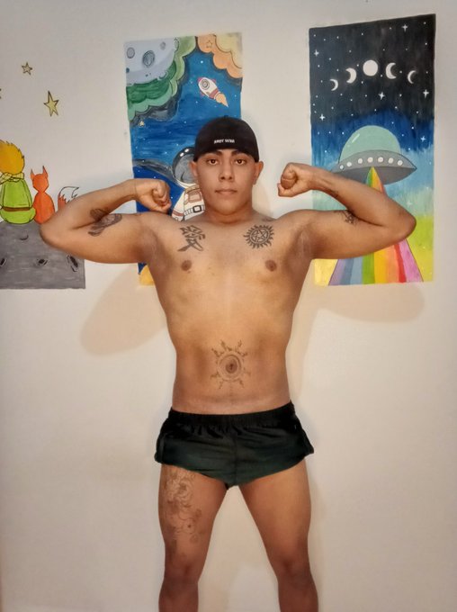 Meu shape atual ... https://t.co/nbEh7NBCKp<a href="/tag/gym"class="tags"><span>#gym</span></a><a href="/tag/fitness"class="tags"><span>#fitness</span></a><a href="/tag/gymmotivation"class="tags"><span>#gymmotivation</span></a>