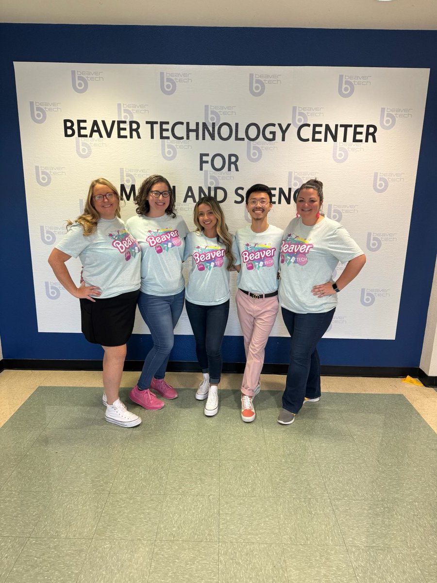 mortonmath7's tweet photo. I’m beyond grateful for my teammates! @BeaverMST_Stars is the place for amazing teams ❤️⭐️ https://t.co/lnF7Zz1rnS