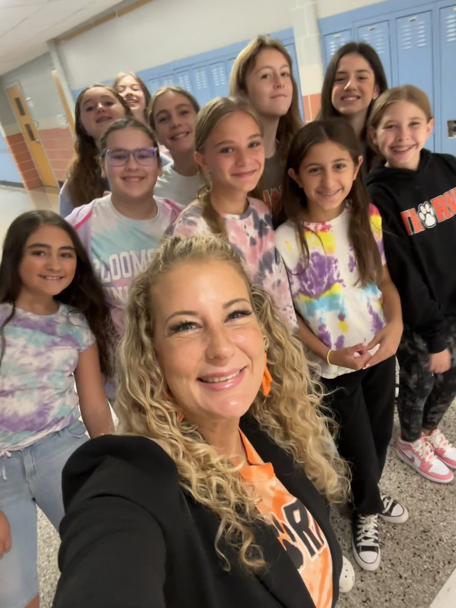 𝚂𝚑𝚊𝚗𝚗𝚘𝚗 𝚂𝚖𝚒𝚝𝚑 tweet media