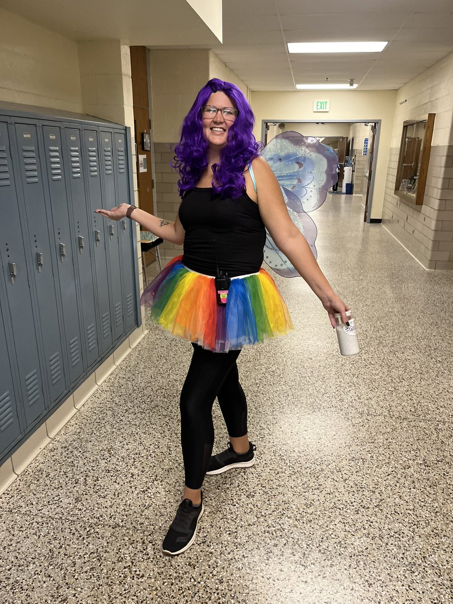 ReisterstownES's tweet photo. We made our attendance goal today!!! We celebrated by having a dance party in the halls! The Attendance Fairy visited each classroom to handout stickers to all of the students who have had great attendance all month! @cbrinkleybcps @elemshenanigans #greatattendance #RESConnected https://t.co/KJJlBWmGSo