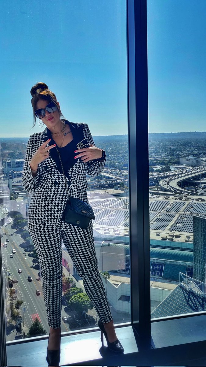 8_O_5's tweet image. 🔥 in Los Angeles.

#Hedera #hellofuturelive @droppcc #Cryptocom