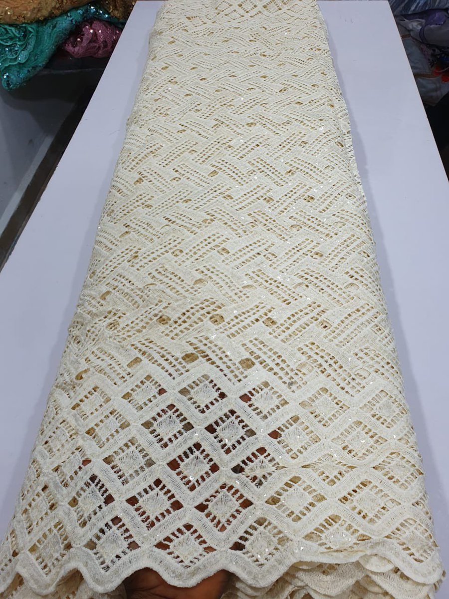cjukoh's tweet photo. Perfect trending big quality cord lace WhatsApp 08142736697 https://t.co/6x8pmHGBnM