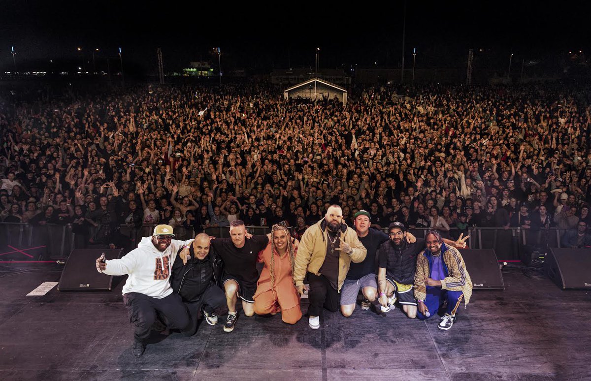 Thanks for having us for the Now & Forever Festival, Shepparton. Huge crowd and a powerful night. @DjTotalEclipse, @Barkaa__, @ABOriginalBAM, @Briggs, @bakerboymusic #nowandforever #yes 📸 @Tristan_Edouard