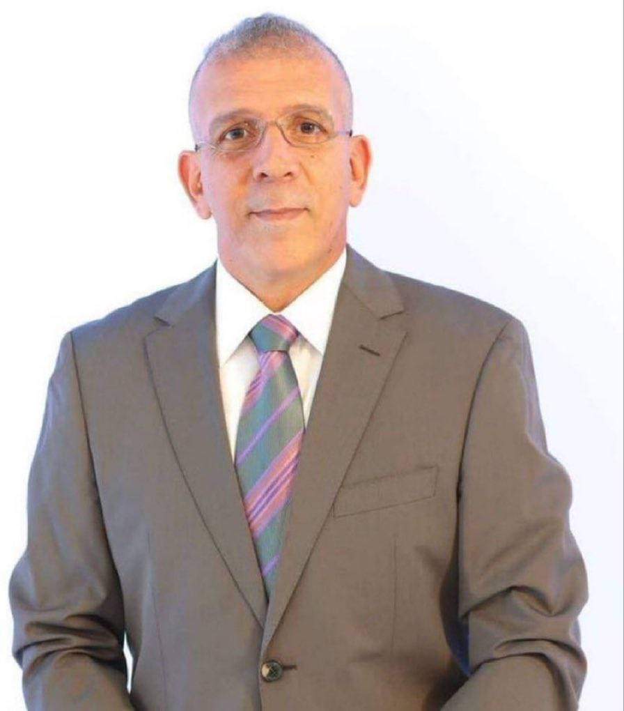 ياسر القحطاني يرد على المعلق حفيظ الدراجي :

وفر شكوك وظنونك لنفسك ولا تهرف بما لا تعرف فأهل مكة أدرى بشعابها.

🔥 🔥