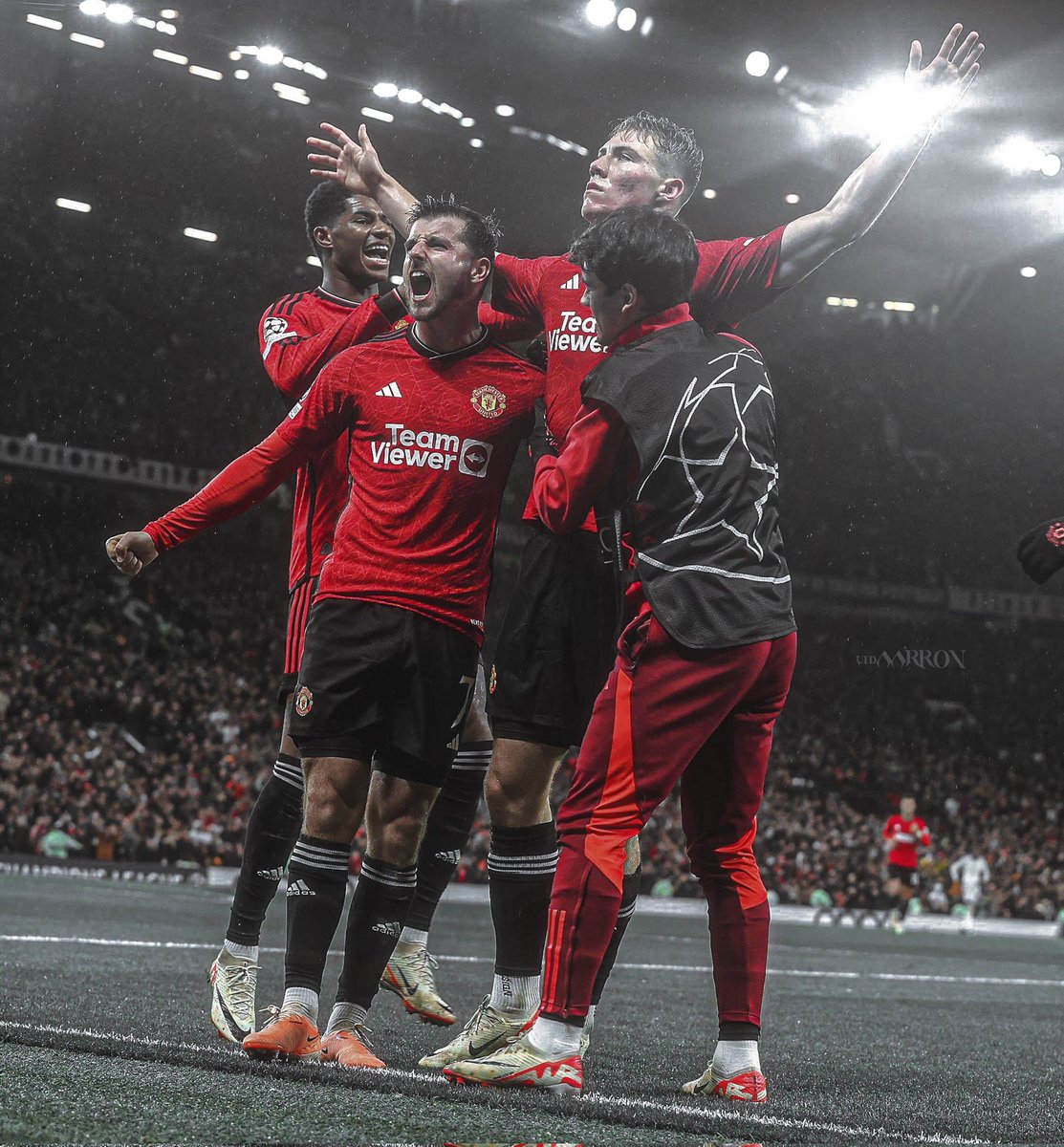 AbsoluteBruno's tweet photo. 🚨BREAKING: The kings of England’s comeback to the top begins today!

No Manchester United fan will pass without liking❤️ https://t.co/ftUScx3Q3n