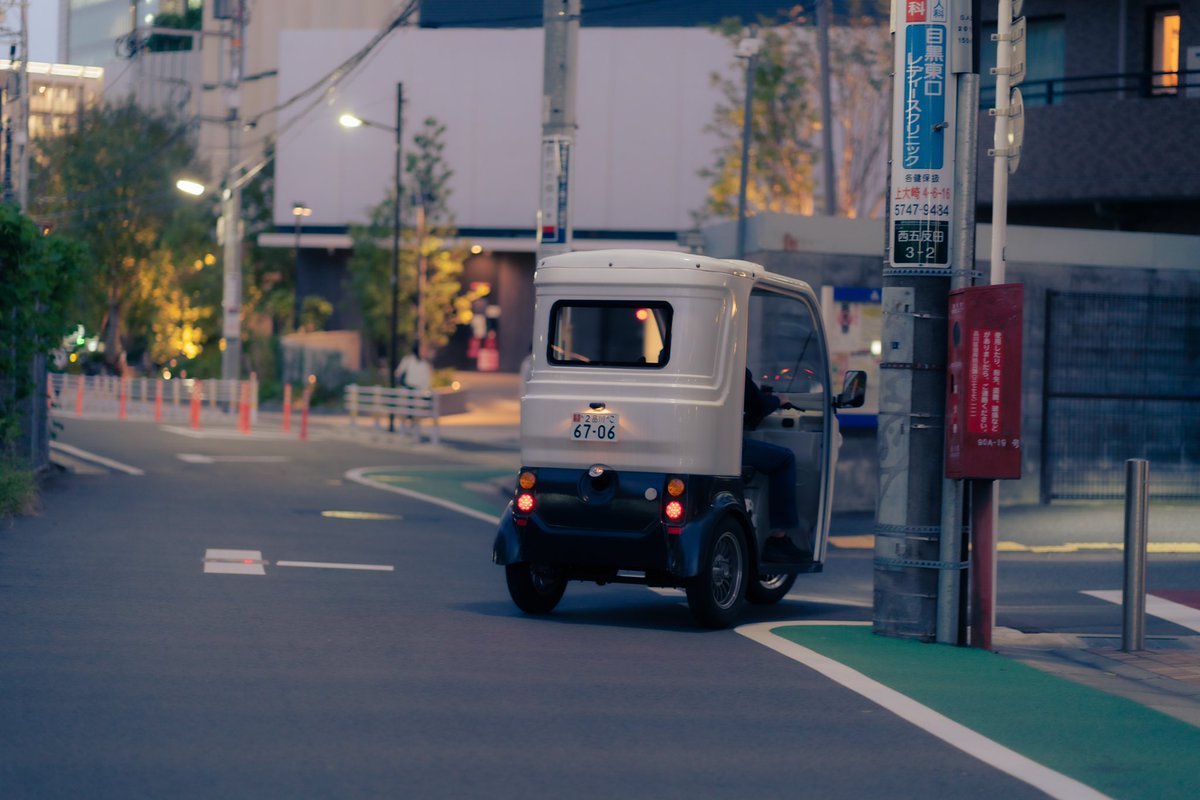 OJIMARU24's tweet photo. FE 85mm F1.8
焦点距離85mmのぶらり街撮影も楽しい。軽くて小さいレンズは気軽に撮影できるのがよい。 https://t.co/JnE3B7ASGa
