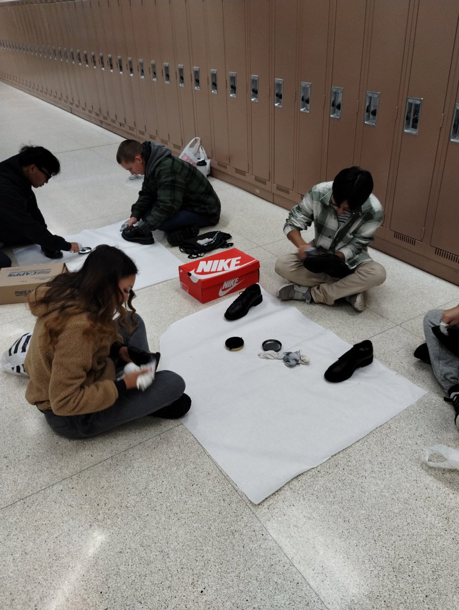 NorthAFJROTC's tweet photo. Shoe shining with A flight https://t.co/4GZzEtuQpS