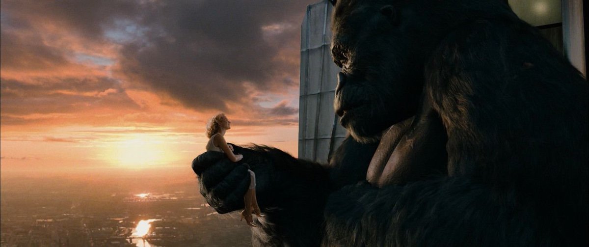 Gibboanxious's tweet photo. The Top 10 Movies of 2005:
10. Hidden (Caché)
9. Sideways
8. Brick
7. A History of Violence
6. Serenity
5. Kiss Kiss Bang Bang
4. A Bittersweet Life
3. King Kong
2. Sin City
1. Batman Begins
#BestOf2005 #2005InFilm https://t.co/Zi55QkNZyT