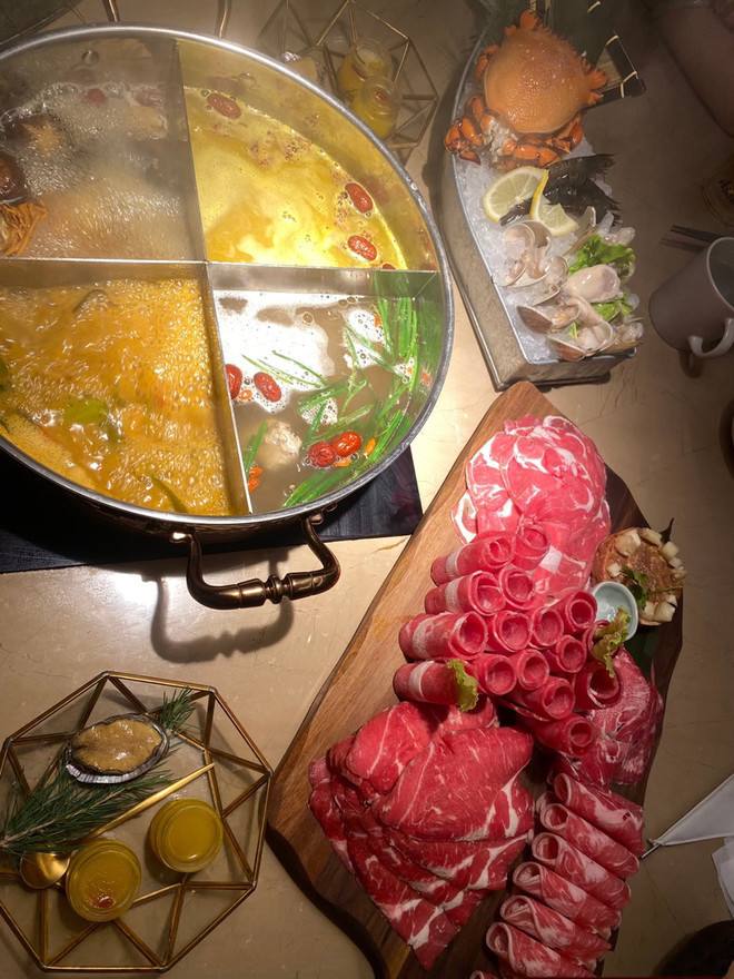 I like hot pot so much that I feel like I was a pot in my previous life
