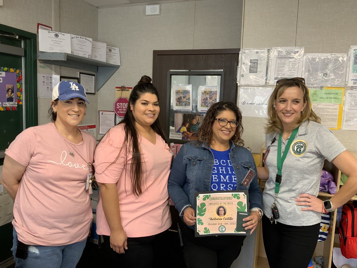 GUSD_HR's tweet image. 💚🐻💚Congratulations to this weeks Employee of the Week 🎉 Mindy Hunt, Frank Rico, Juan Rojo, Mirna Lopez, Jaqui Cervantes, Hortensia Castillo, Lluvia Navarrete, Juan Villagomez and Sabrina Ramirez 💚🐻🐻 #gusdshines #ThisisGUSD #employeeoftheweek