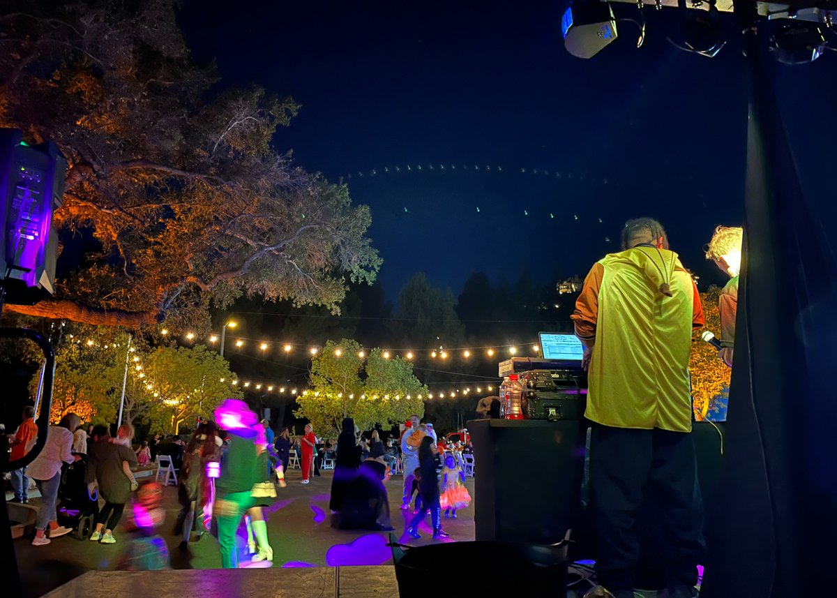 Bell Canyon Halloween Fest 2022! Here is a BTS photo of this event's setup! #BellCanyon #eventplanning #eventproducers  #eventsplanning #eventmanagement  #communityevent  #communitycelebration