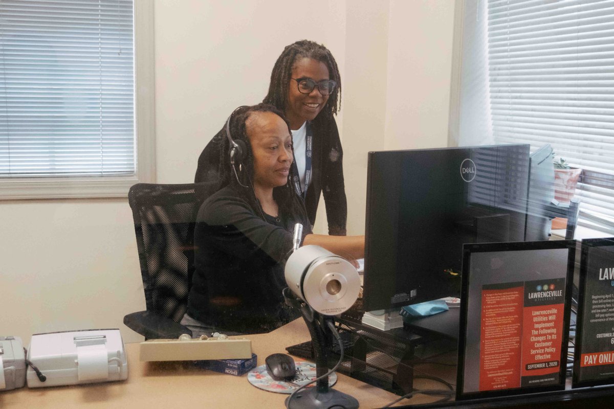 GaLawrenceville's tweet image. Thank you, City of Lawrenceville Customer Service team, for going above and beyond to help make every day a beautiful day in Lawrenceville! 

#CustomerServiceAppreciationWeek #itsabeautifuldayinlawrenceville