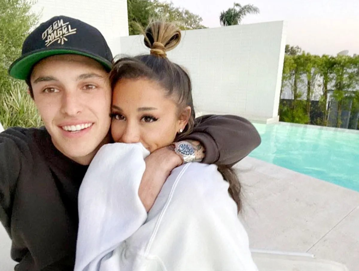 Ariana Grande has settled her divorce with Dalton Gomez, paying him over $1 million, TMZ reports.