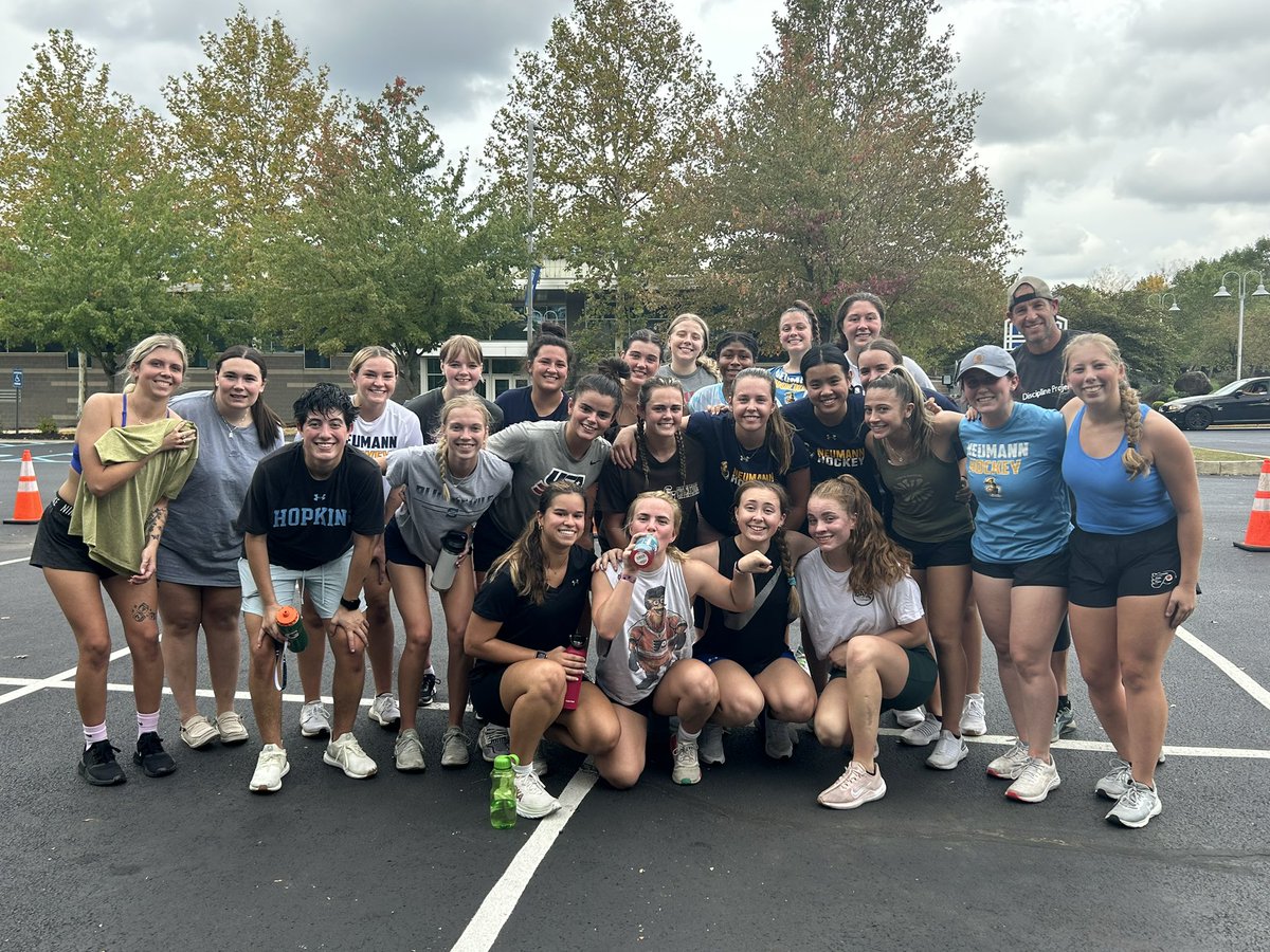 NeumannWIH's tweet image. A big thank you to @discipline_projekt for our first week of off-ice workouts for the 2023/24 season! 
Counting down the days until puck drop!💛💙