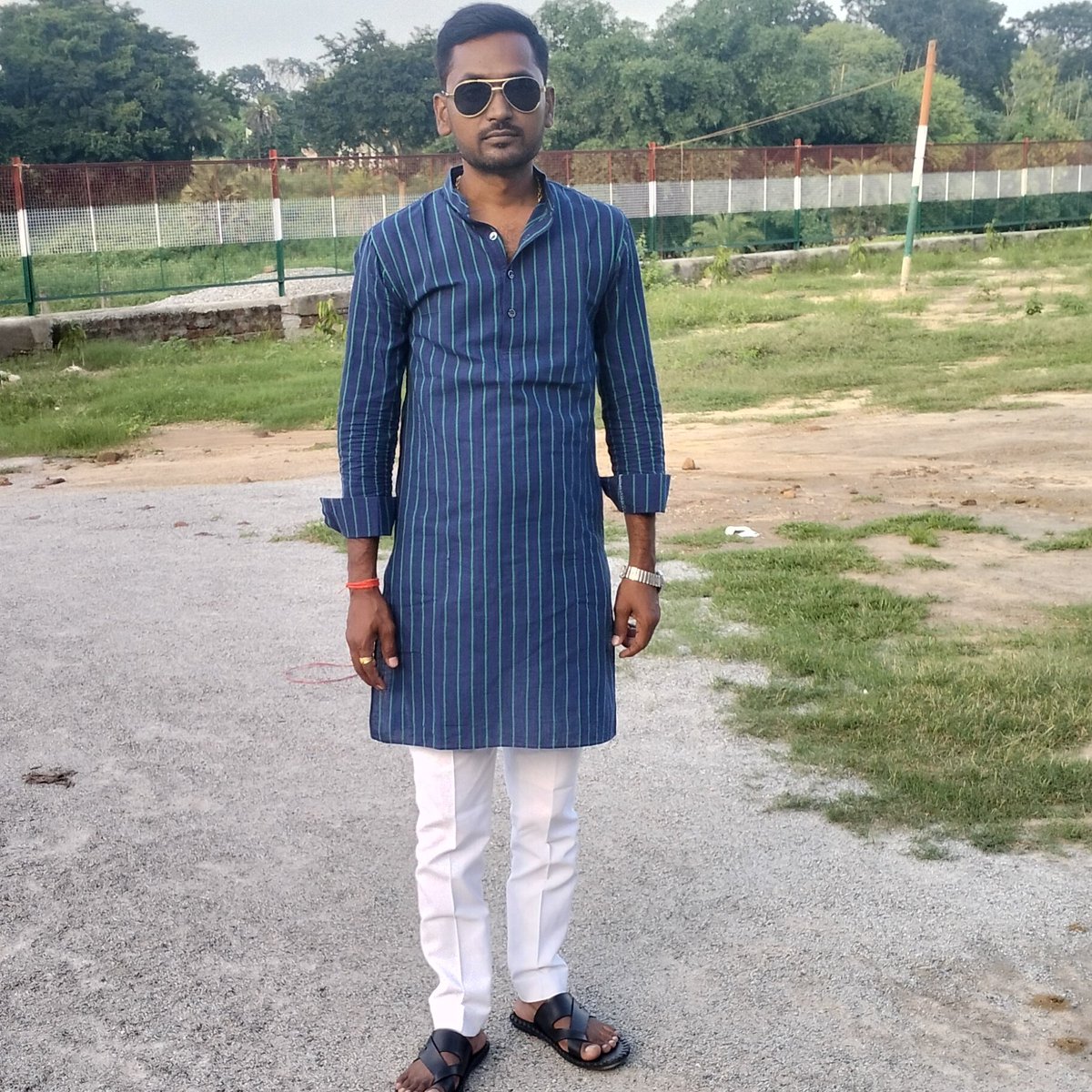 OmPrakshSingh2's tweet photo. #NewProfilePic https://t.co/VTYMorRyhB