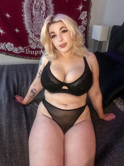 where are you grabbing first? https://t.co/aAMJKcj3PB