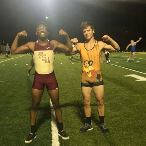 ProudSinglet's tweet photo. WRESTLING vs TRACK #singletchallenge who wins? https://t.co/UXSUGvwsp5