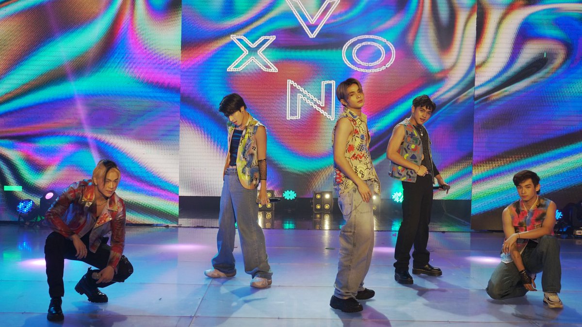 itsShowtimeNa's tweet photo. 🌟 Andito na ang Monsters of PPOP—VXON!!

#OurShowtimeFam 
Subscribe na sa https://t.co/6a3FbJJ7pp
Follow us on Tiktok https://t.co/kJcqr7VPM7 https://t.co/9mKqI62ZH3