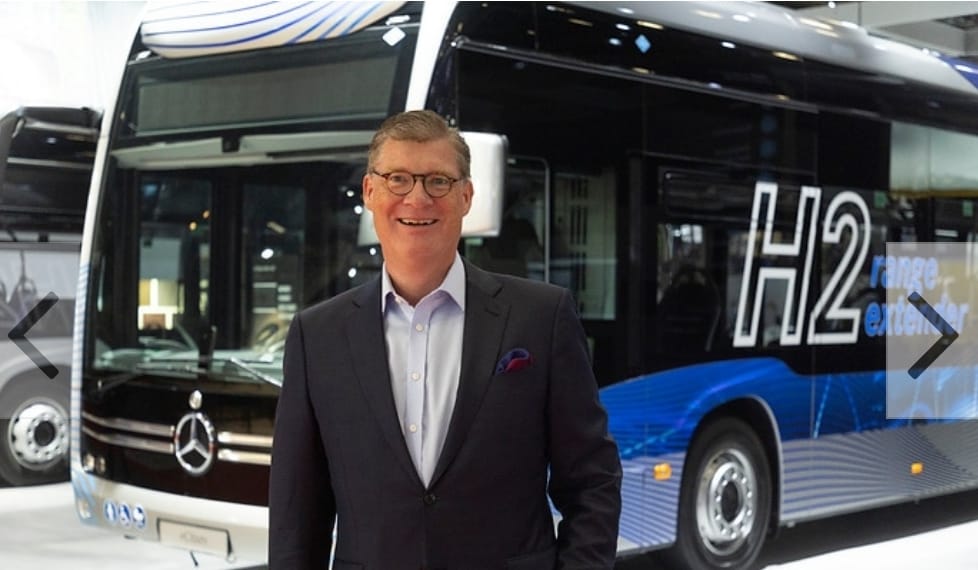 Daimler Buses excels at Busworld Europe 2023, with a strong focus on electromobility, safety, and sustainability. Highlights include the debut of the efficient Mercedes Benz eCitaro fuel cell and the electrified city bus platform in South America. 

#DaimlerBuses #BusworldEurope