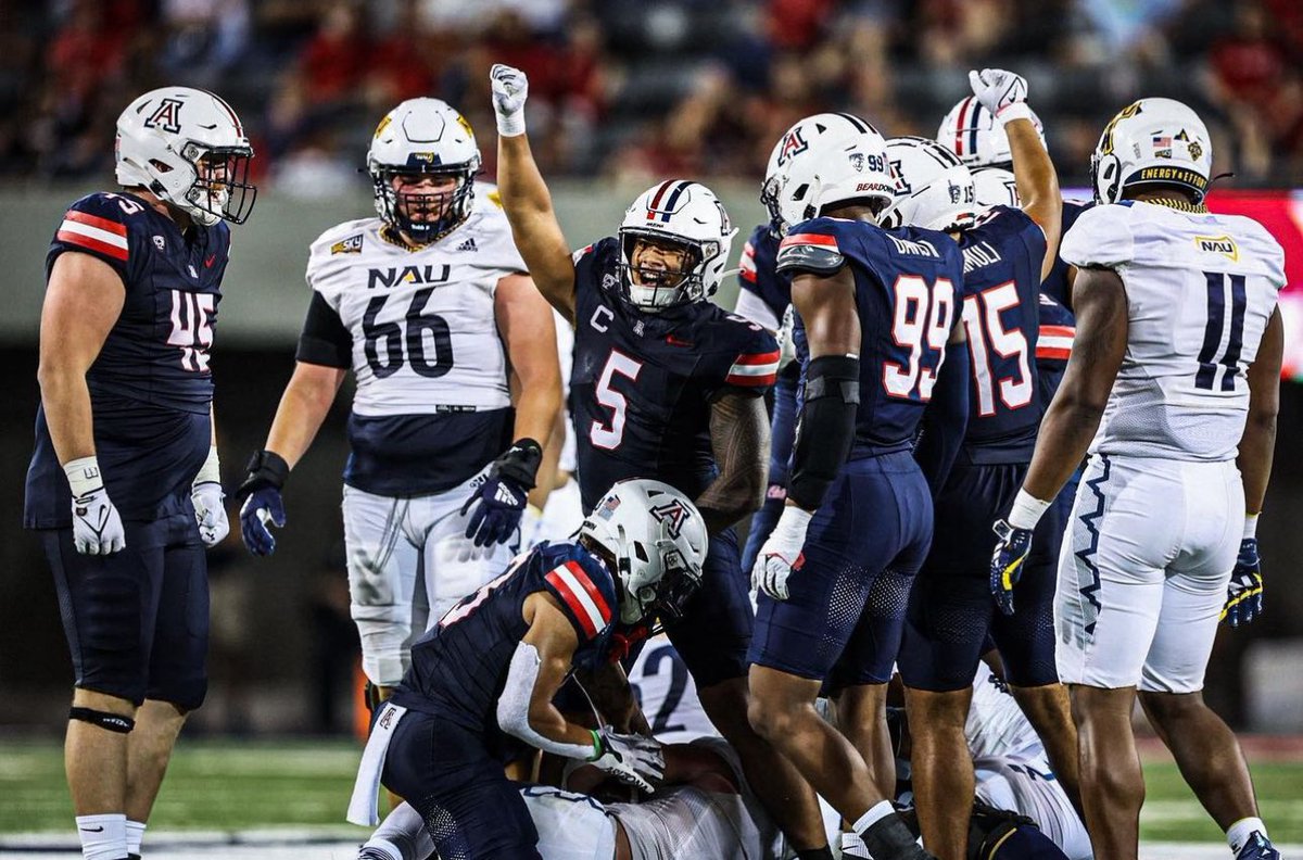 Blessed &amp; Thankful to receive my 2nd D1 Offer from the University of Arizona!! 🙏🏼 <a href="/Tiller_Football/">Tustin Tiller Football</a> <a href="/Ballhawk__8/">Armond Hawkins JR “Mondo”</a> @CoachNansenUofA <a href="/CoachJeddFisch/">Jedd Fisch</a> <a href="/ArizonaFBall/">Arizona Football</a> <a href="/CHawk_4/">Chris Hawkins</a> <a href="/CoachLopez74/">Tony Lopez</a> <a href="/VaimaonaStrong/">Joey Vaimaona</a> <a href="/BrandonHuffman/">Brandon Huffman</a> <a href="/247Sports/">247Sports</a> @On3Recruits <a href="/PGregorian/">Paul Gregorian</a> <a href="/adamgorney/">Adam Gorney</a> <a href="/ocvarsityguy/">Dan Albano</a>