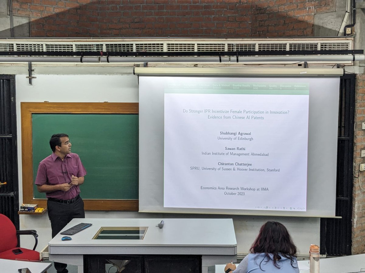 IIMA_Economics's tweet image. Day 1 of Research Workshop started with Sawan Rathi @SawanRathi3 on his paper &quot;Do stronger IPR incentivize female participation in innovation? Evidence from Chinese AI patents&quot;. 

Good discussions and great inputs! 
#Econtwitter #Econworkshop