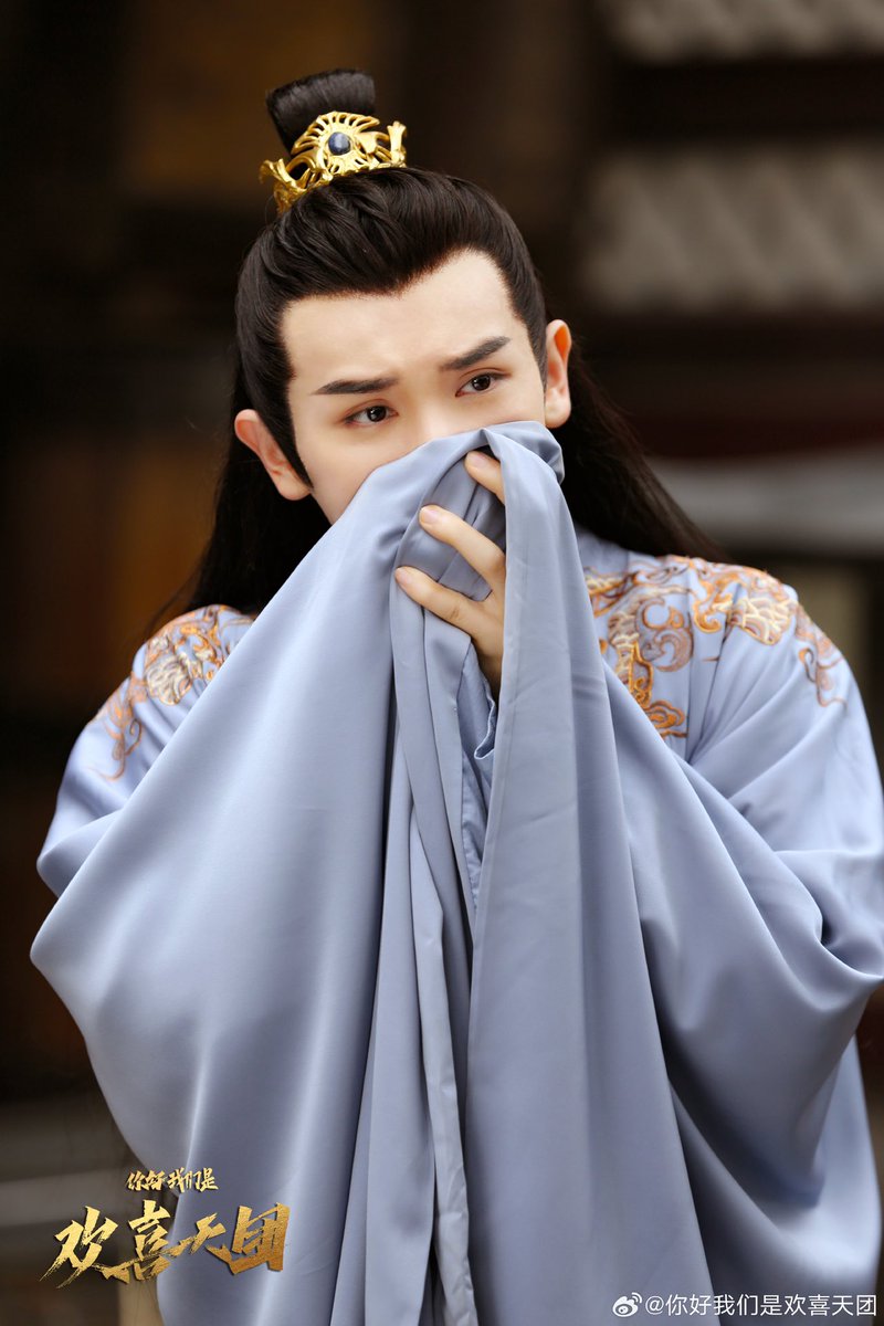 sawakopsss2's tweet photo. โห้ววรูปนี้คือโคตรชัดเลยว่าน้องนายแสดงไว้ละเอียดมากกกก ดูสายตาคิ้ว ไหนจะท่าทางของมือ สุดยอดจริงงแบบนี่ไม่ใช่ภาพเคลื่อนไหวด้วยซ้ำแต่เห็นแล้วรู้เลยว่าตัวละครอยากสื่ออะไรเก่งอะ
🔗https://t.co/Ec3SUhYqtH 
#TheShinyGroupx高卿尘
#TheShinyGroup #���好我们是欢喜天团
#นายท่านกรชิต #高卿尘 https://t.co/FGKSj3F7r3