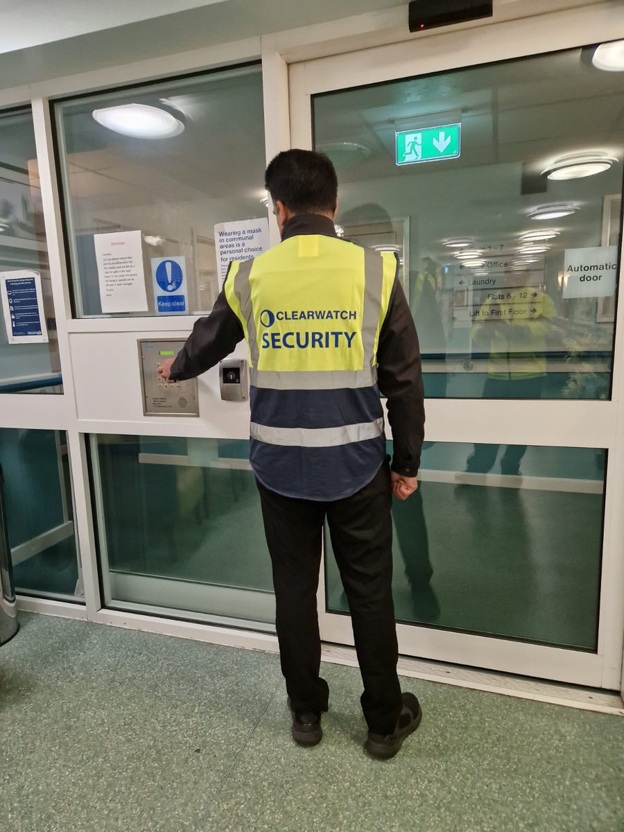ClearWatch's tweet image. At Clear Watch Security, your peace of mind is our top priority! 

Our security patrols are here to safeguard your business 24/7. 

You can focus on your core operations while we ensure a safe environment. 💼✨

#ClearWatchSecurity #B2BSecurity #PeaceOfMind #SecurityPatrols