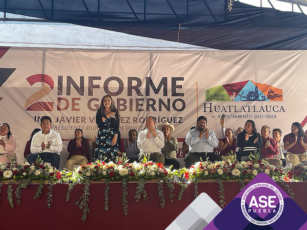AsePuebla's tweet photo. #ASEInforma Amanda Gómez Nava, Auditora Superior del Estado de Puebla, estuvo presente en el 2º Informe de Gobierno del Municipio de Huatlatlauca.

Conoce más: https://t.co/JeAMSu7ZcL https://t.co/hnHLwG9XDf