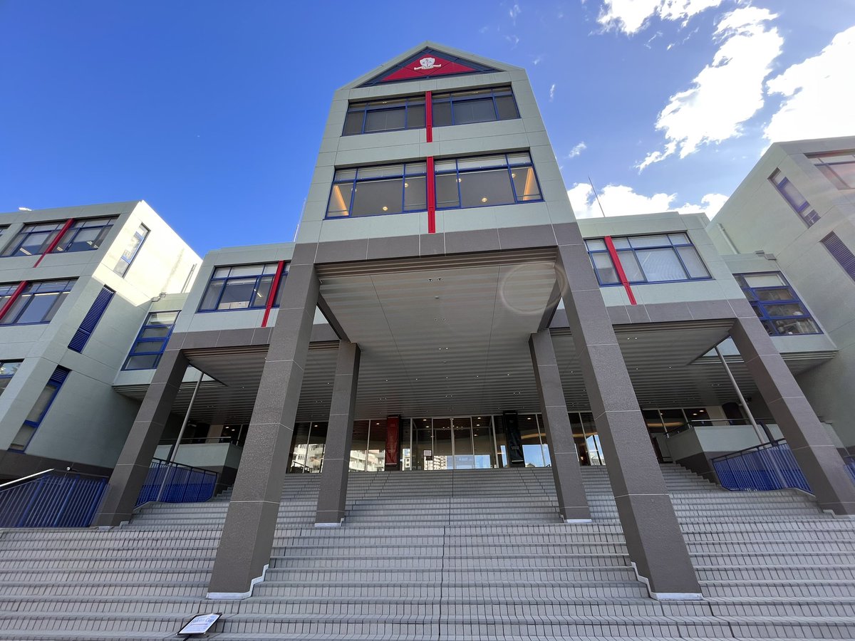 jwright_jason's tweet photo. Very privileged to organise some CPD at Canadian academy (Kobe), Japan, for our MPUP sports psychology intervention to start next week with G10/11 students #CAinspires @a_cardon @PaulMansell10 @ProfMattSlater https://t.co/RCDVTMNaiX