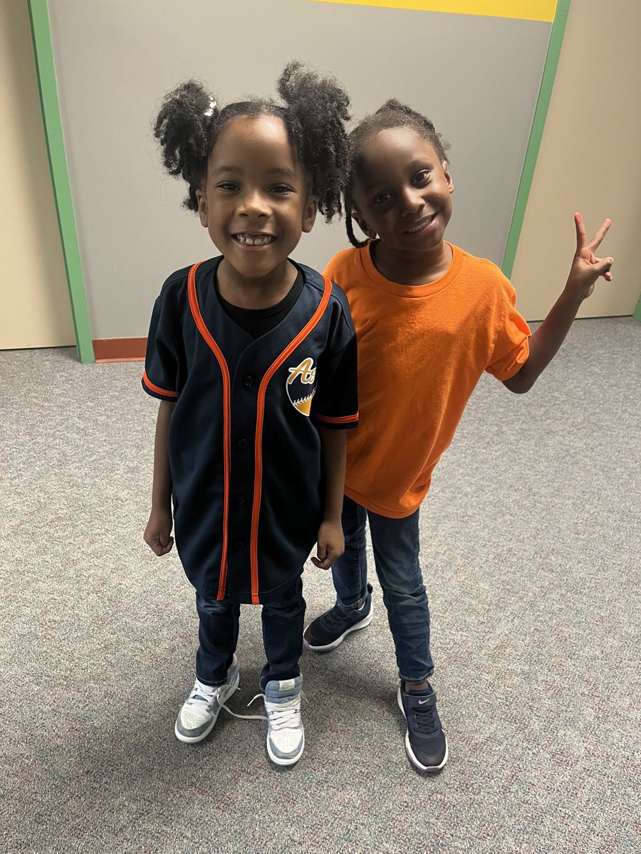 LanorisDCasey's tweet image. Let’s go Astros ⚾️🥇#WeAreSalyers #HispanicHeritageMonth #SpringWay #Unstoppable #CubsHouse @SalyersElemCubs @ShuanTann @VillamilMrs @SpringISD @SpringISD_Super