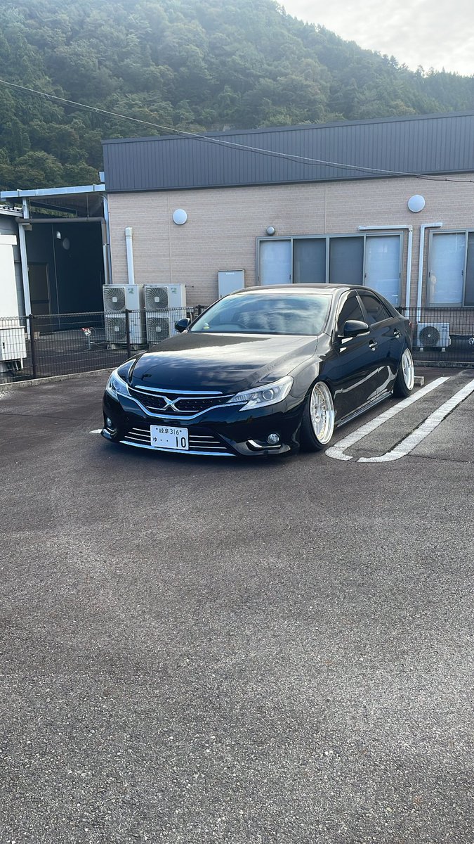 markX10_m's tweet photo. 久しぶりに動かした【庭先だけ。】
車検切れ😢
またそのうち車検とって乗ろ https://t.co/Exj2Wdy8hX