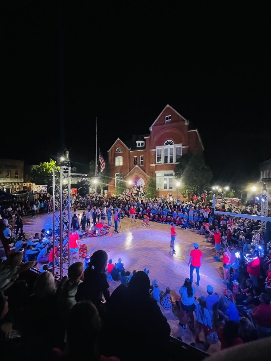 mikefitz71's tweet photo. ππβ€οΈ
#SquareJam
#HottyToddy https://t.co/3azi6Lzkvw