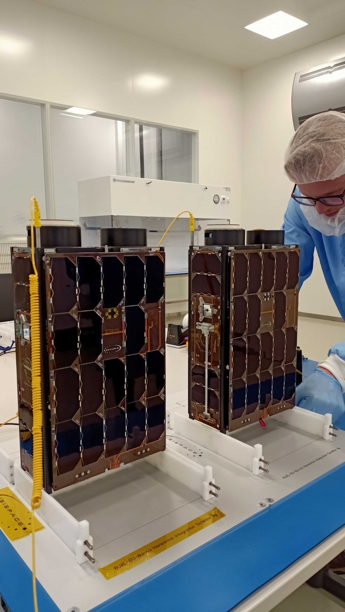 ESA_transport's tweet photo. ∑yndeo-1 and ∑yndeo-2 are CubeSat Carrier missions (these missions are also known as CSC 1&2), despite being the size of a shoebox the two satellites launching on Vega #VV23 🚀 tonight hold seven 7️⃣ experiments in total: 

●A Star Tracker for Nanosatellites from Solar MEMS Technologies to determine a satellite’s position and orientation
●A CubeSat attitude determination and control system called Arcus ADCS, from Arcsec
●An arc-second accurate CubeSat-tailored star tracker called Sagitta
●RADIOX: Radiation effects during In-Orbit flight Experiment – a payload from @KU_Leuven with support from @CERN.
●Spacepix Radiation Monitor, based on @CERN  technology
●A low-frequency noise characterisation towards the magnetic measurement feature for @ESA’s future LISA mission, developed by a team from @univcadiz 
●A plasma jet pack, based on novel vacuum arc physics for electric propulsion, using solid metal as a propellant
https://t.co/Ia24uwaYba