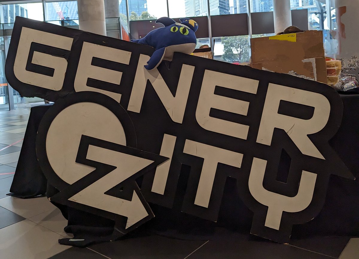 Supporting the great team at <a href="/GenerOZity/">GenerOZity</a> 💚
<a href="/MegRoaming/">The Roaming Meg</a> #BeMorePirate #PAXAus 🦈🏴‍☠️