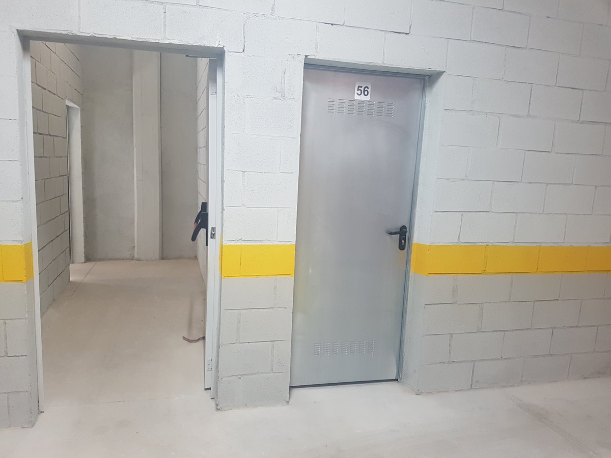 Venta de plazas de parking y/ó trasteros.
Calle Felipe Ricardo con Calle De La Cruz, Torremolinos. Complejo Centro Jardín.
Consultas: 674 117 856 Martín 🚗🚙🚛🚜🅿️♿️