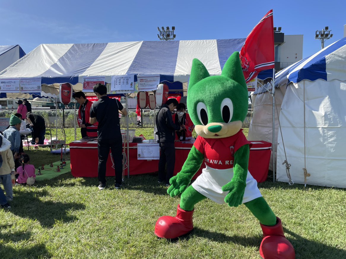 ✨シャーレくん登場！！✨📣

みんな〜〜
会いに来てねーーー！！

#シャーレくん
#レディアファミリー