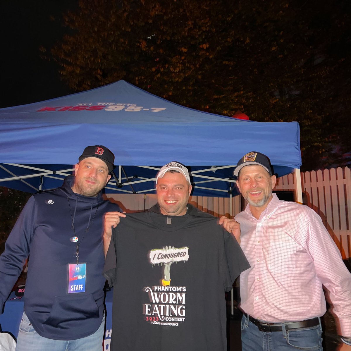 Lake Compounce tweet media